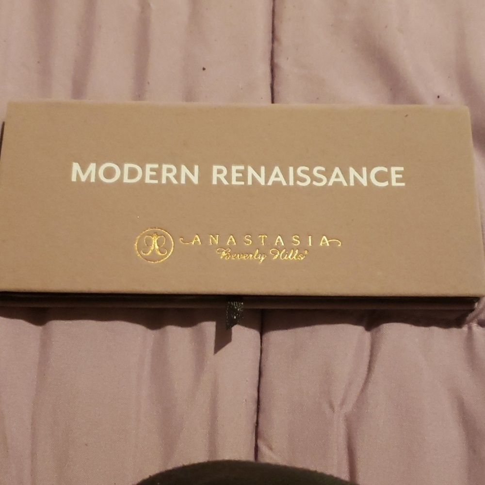 Anastasia:ModernRenaissance pallet